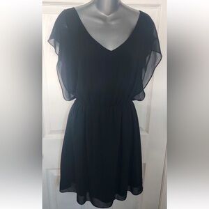 Gianni Bini Black Sleeveless V-Neck Midi Dress